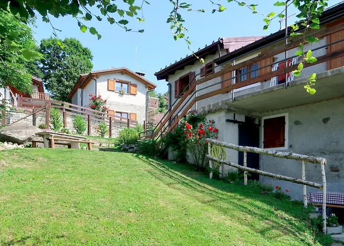 Сasa de vacaciones Giulia By Interhome Dosso del Liro
